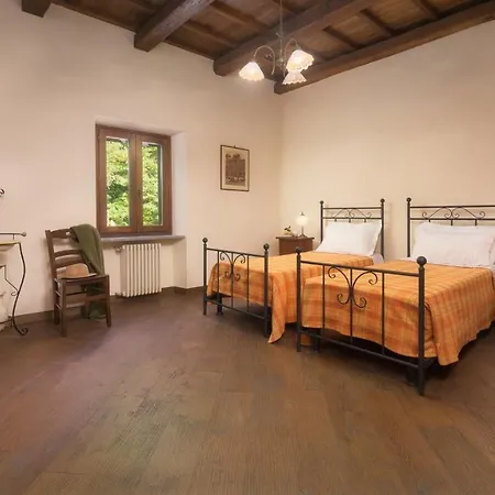 Villa Casale Del Castagneto 8, Emma