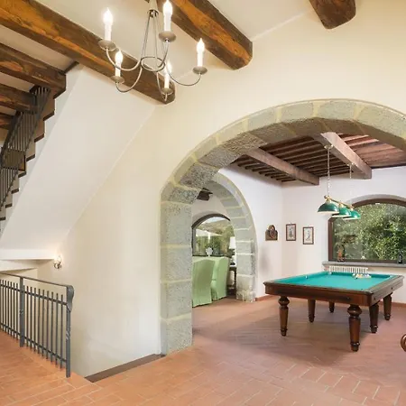 Casale Del Castagneto 8, Emma